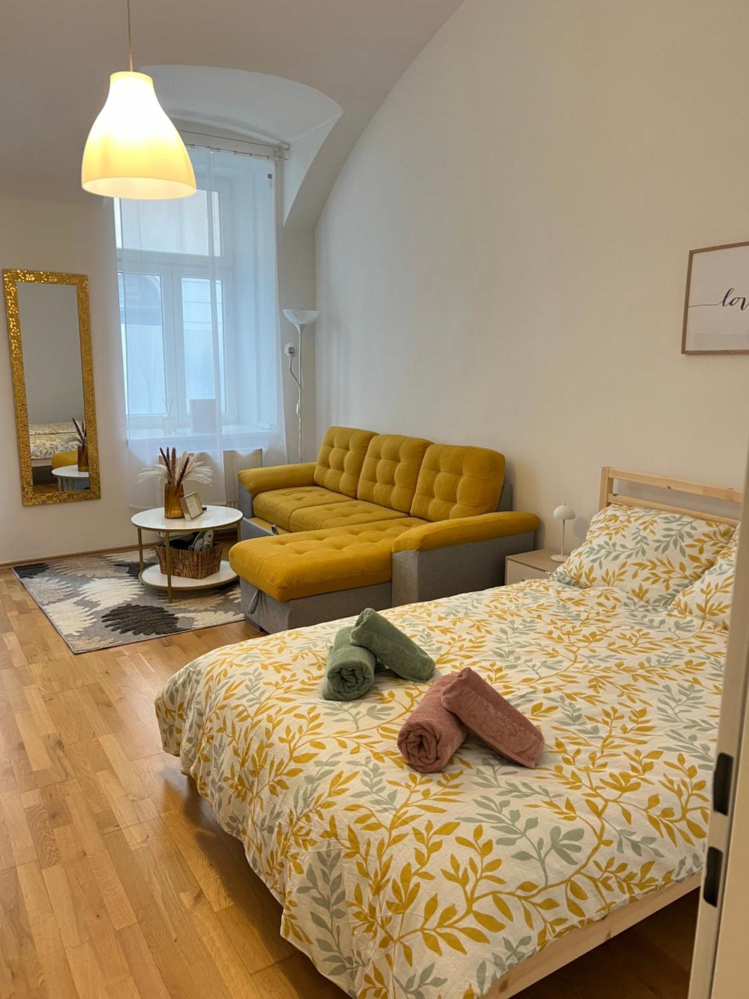Top Location Viena Exterior foto